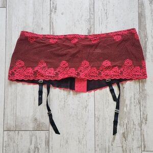 Cacique Red Lace Garter Belt with Black Straps 26/28